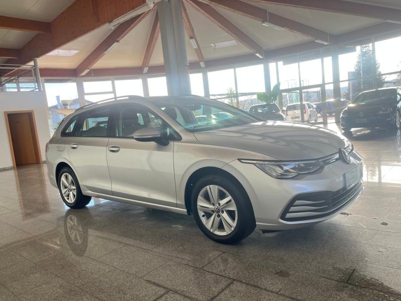 VW Golf Variant Life TDI