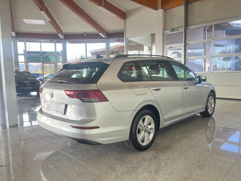 VW Golf Variant Life TDI