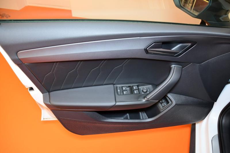 CUPRA Leon SP Kombi VZ eHYBRID DSG 180/245