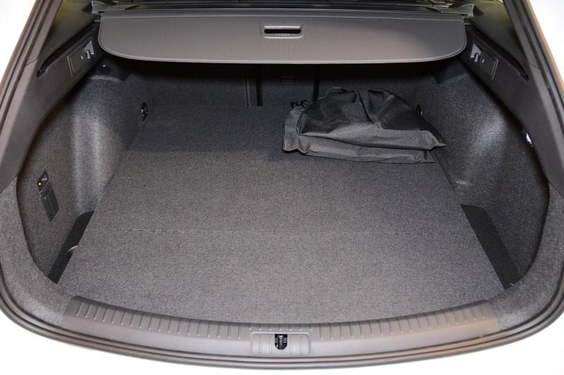 CUPRA Leon SP Kombi VZ eHYBRID DSG 180/245