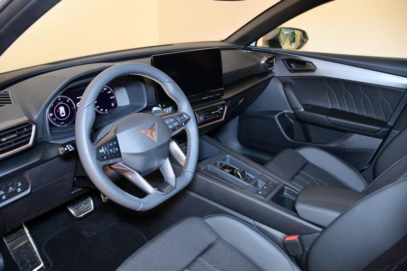 CUPRA Leon SP Kombi VZ eHYBRID DSG 180/245