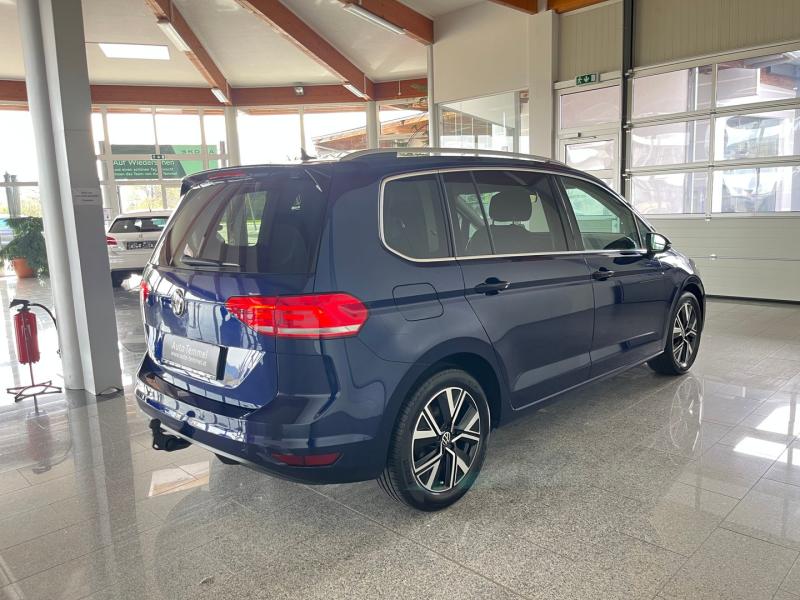 VW Touran Highline TDI DSG