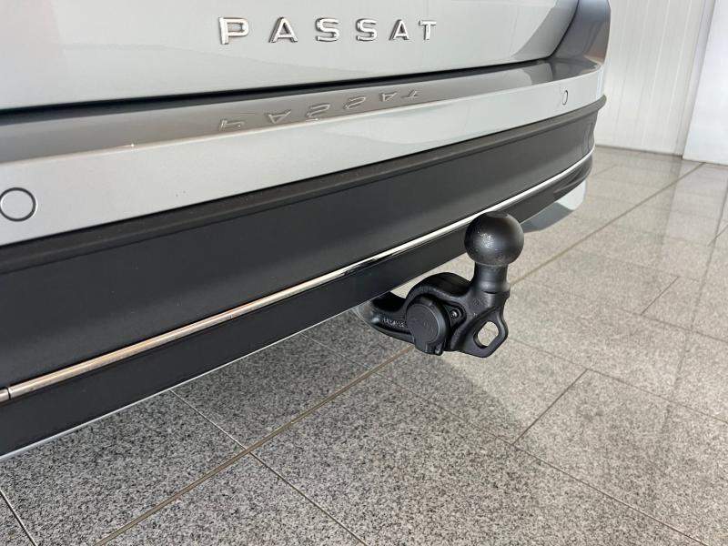 VW Passat Variant Business TDI DSG