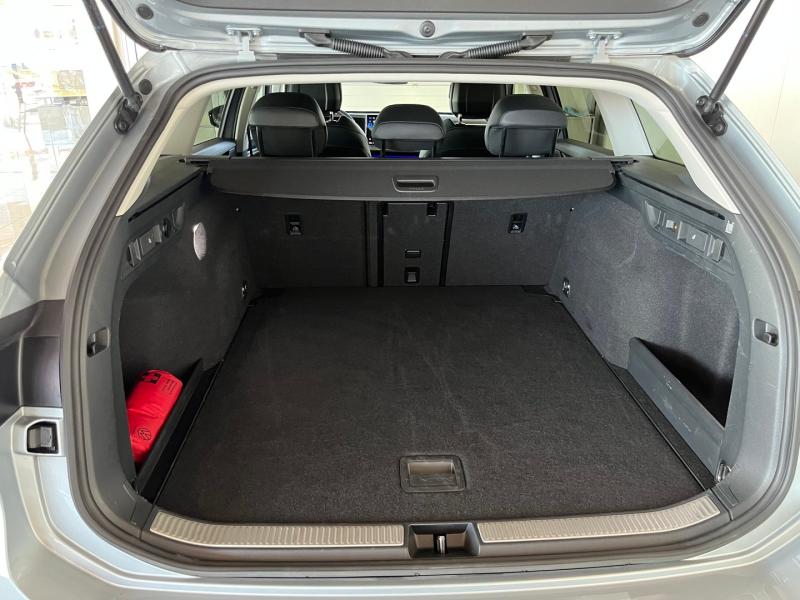 VW Passat Variant Business TDI DSG