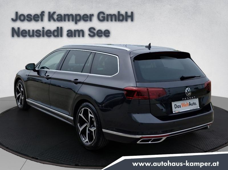 VW Passat Variant Elegance TDI DSG