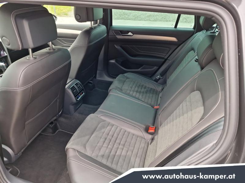 VW Passat Variant Elegance TDI DSG