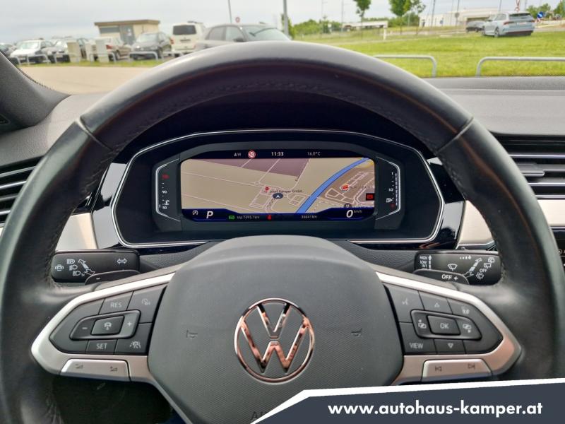 VW Passat Variant Elegance TDI DSG