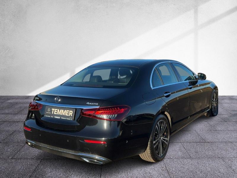 MERCEDES-BENZ E 450 4MATIC Limousine