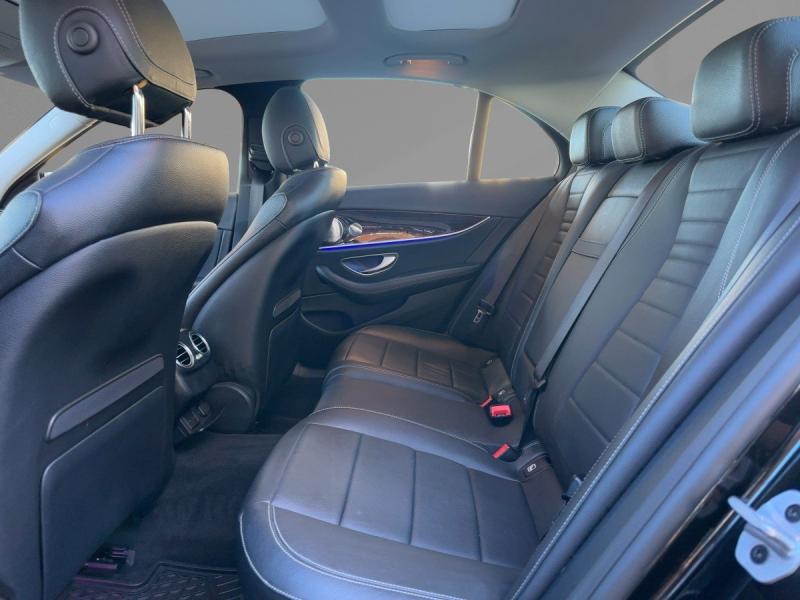 MERCEDES-BENZ E 450 4MATIC Limousine