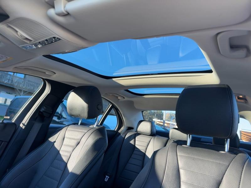 MERCEDES-BENZ E 450 4MATIC Limousine