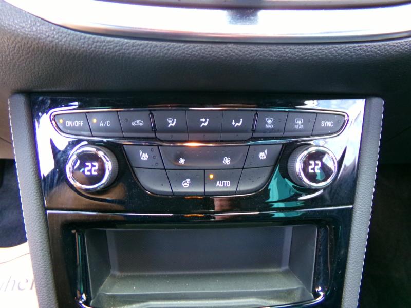 Opel Astra ST 1.2 Turbo Ultimate