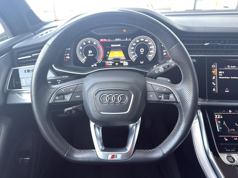 Audi Q7 55 TFSI e quattro S line