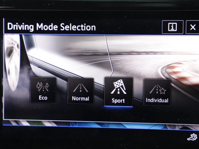 VW T-Roc R-Line TSI DSG