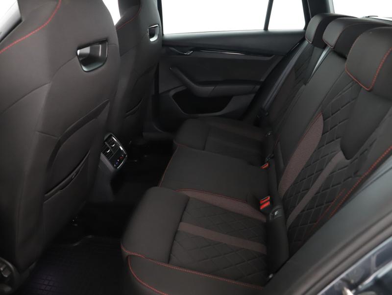 Škoda OCTAVIA Combi RS iV 245 DSG