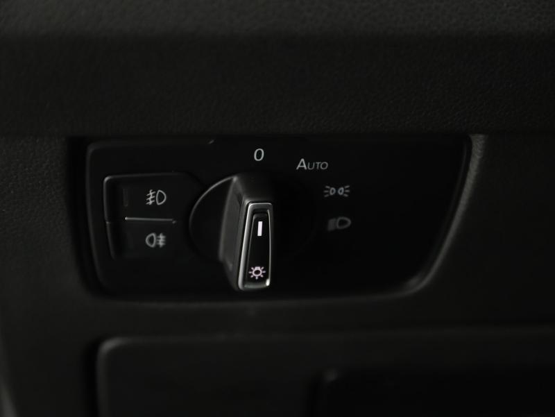 VW Passat Variant Business TDI DSG