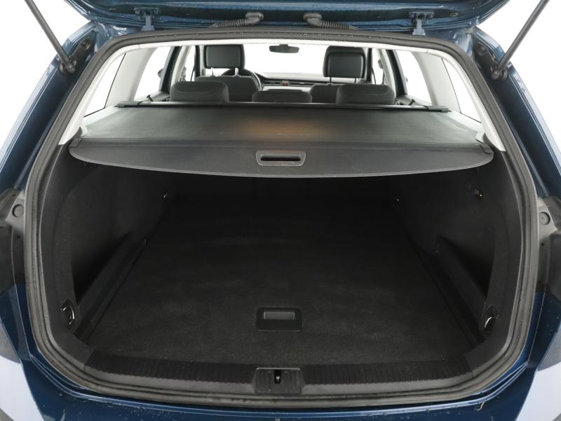 VW Passat Variant Business TDI DSG