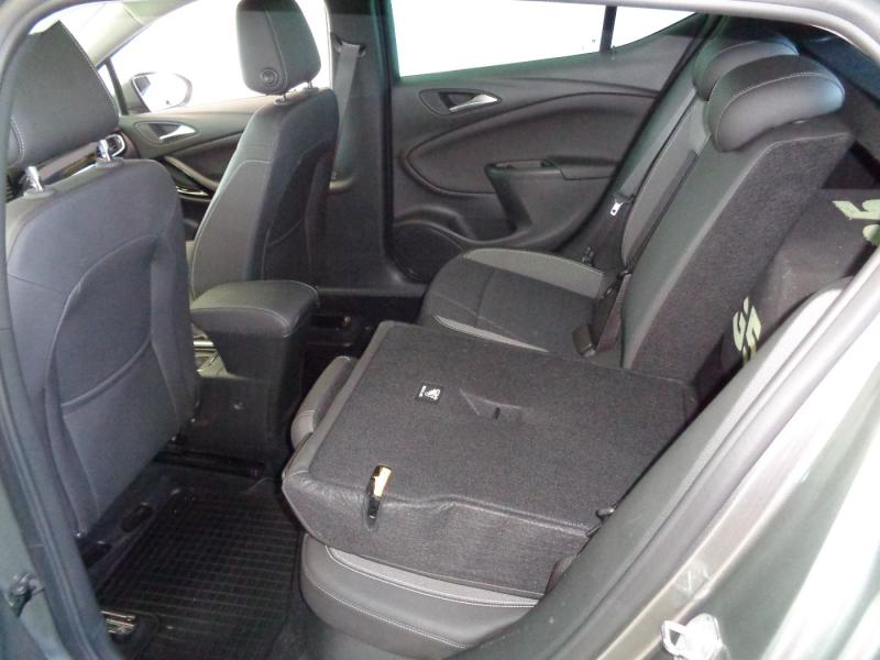 Opel Astra 1.5 CDTI Elegance