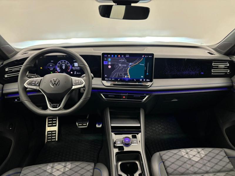 VW Tiguan R-Line TSI 4MOTION  DSG