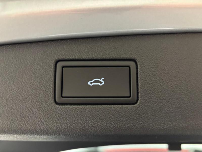 VW Tiguan R-Line TSI 4MOTION  DSG