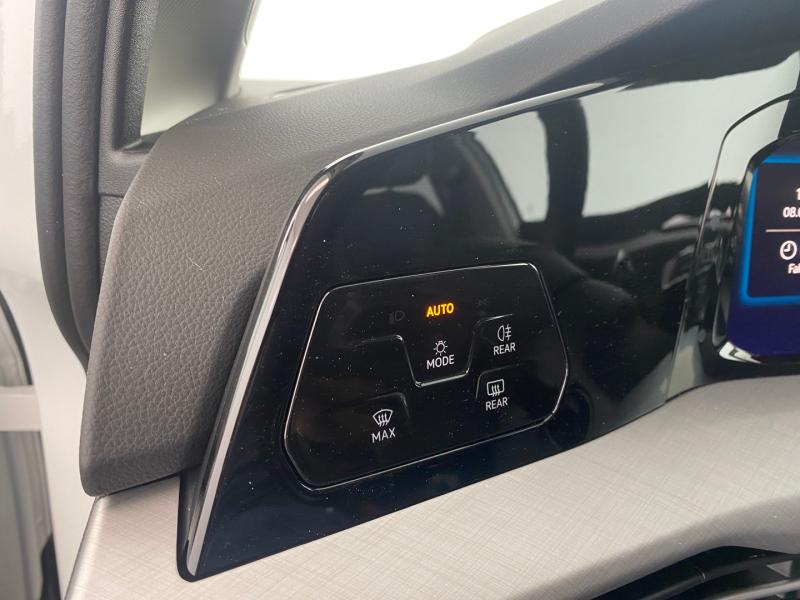 VW Golf Variant Business TDI