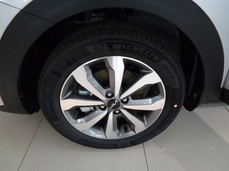 KIA Stonic Silber 1.0 TGDI 100PS