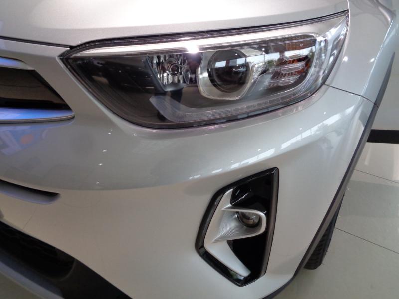 KIA Stonic Silber 1.0 TGDI 100PS