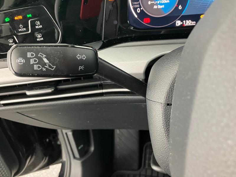 VW Golf Variant Life TDI