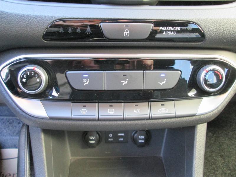 Hyundai i30 14 MPI Entry