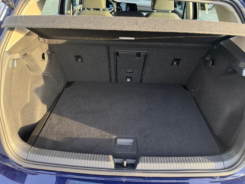 VW Golf VIII Lim. Life eTSI