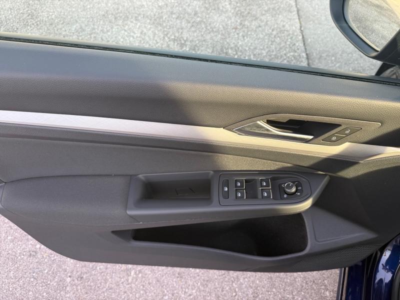 VW Golf VIII Lim. Life eTSI