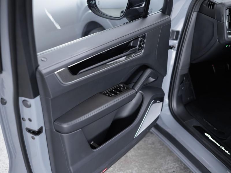 Porsche Cayenne Turbo E-Hybrid