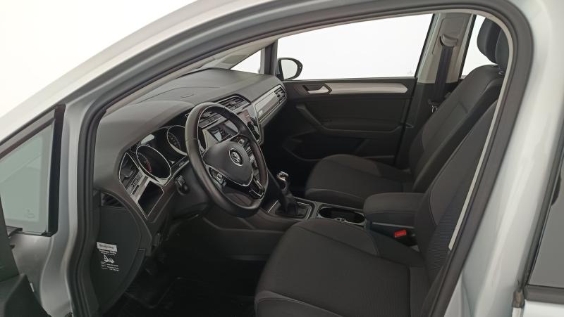 VW Touran TDI SCR 5-Sitzer