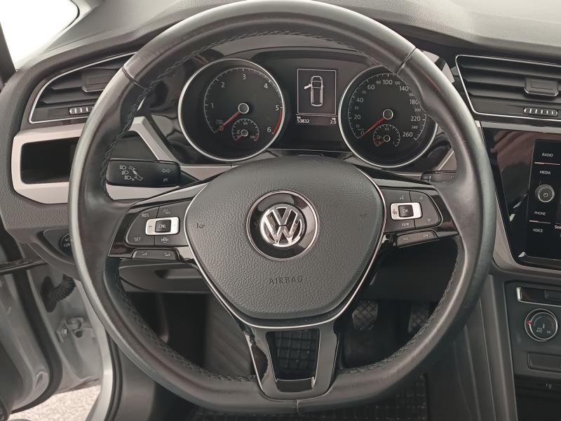 VW Touran TDI SCR 5-Sitzer