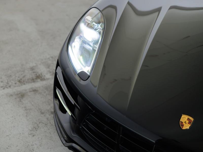 Porsche Macan Turbo