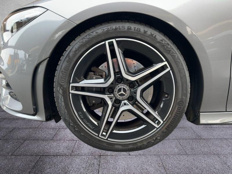 MERCEDES-BENZ CLA 200 d ShootingBrake