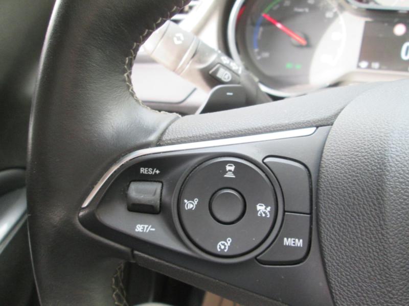 Opel GRANDLAND X ULT 1.6 PHE AT 224