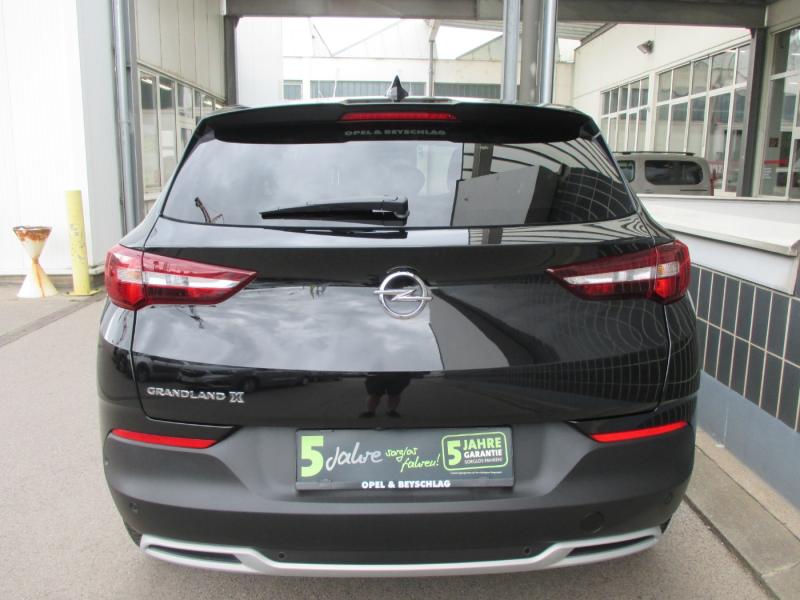 Opel GRANDLAND X ELE 1.2 AT 130PS