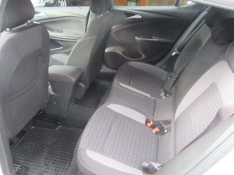 Opel ASTRA K 5T GS 1.2 S/S 130PS