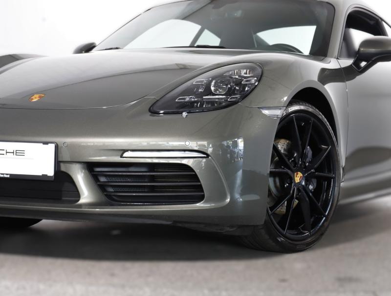 Porsche 718 Cayman