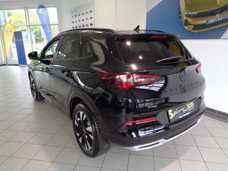 Opel GRANDLAND ULT 1.2 S/S AT8 130P