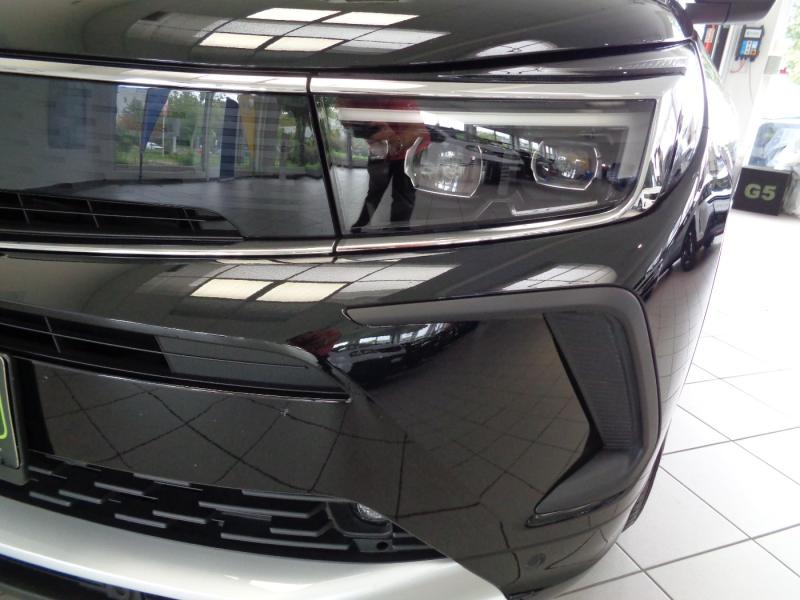 Opel GRANDLAND ULT 1.2 S/S AT8 130P