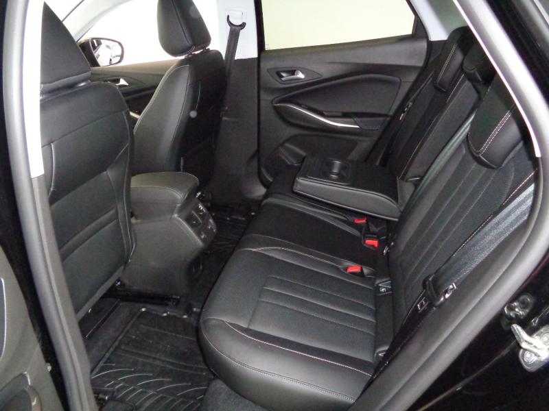 Opel GRANDLAND ULT 1.2 S/S AT8 130P