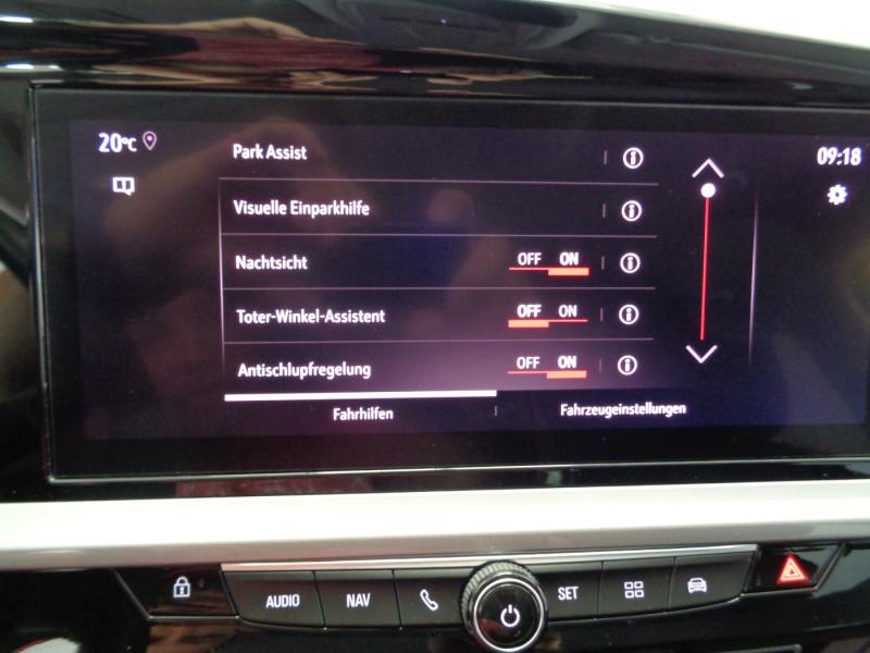 Opel GRANDLAND ULT 1.2 S/S AT8 130P