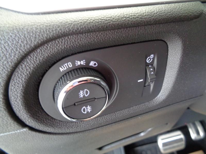 Opel GRANDLAND ULT 1.2 S/S AT8 130P