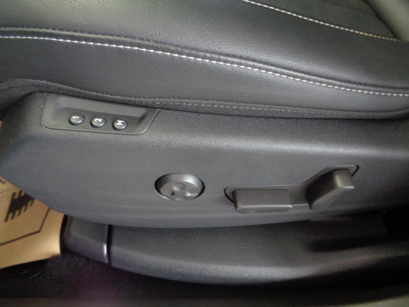 Opel GRANDLAND ULT 1.2 S/S AT8 130P