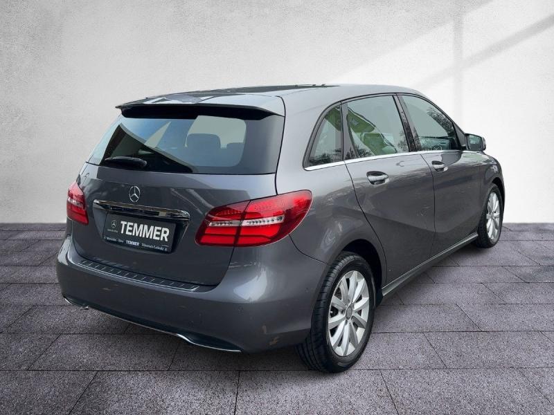 MERCEDES-BENZ B 180 d Style