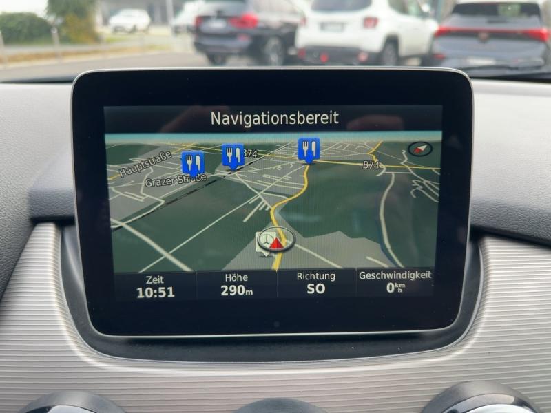 MERCEDES-BENZ B 180 d Style