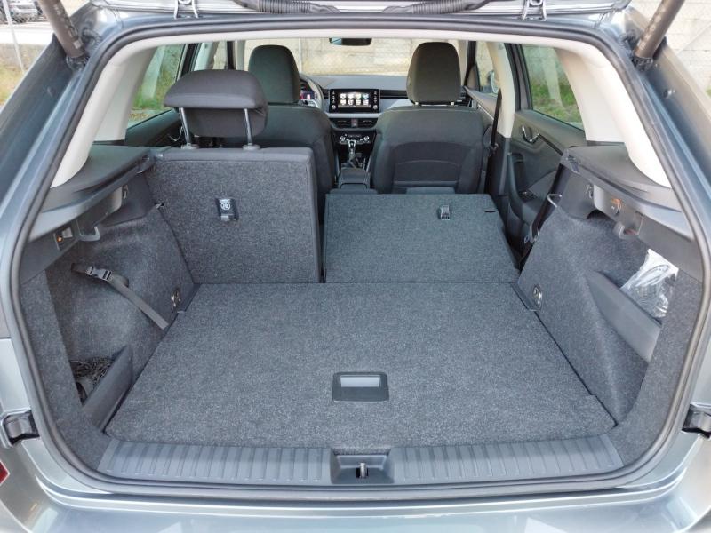 Škoda Kamiq Selection TSI DSG