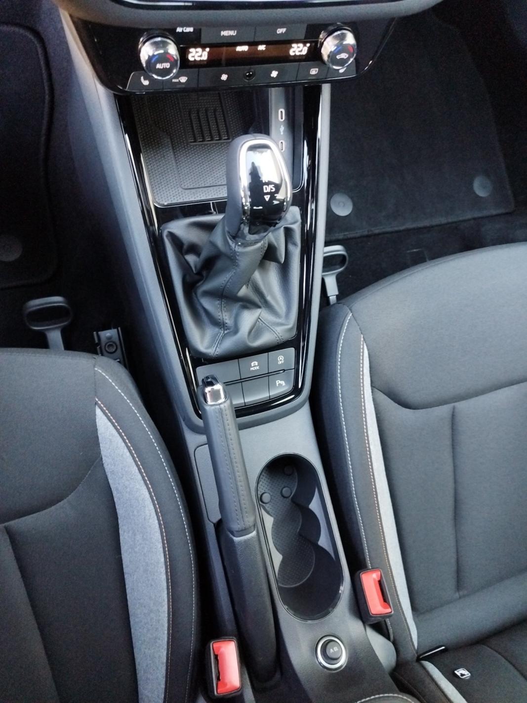 Škoda Kamiq Selection TSI DSG