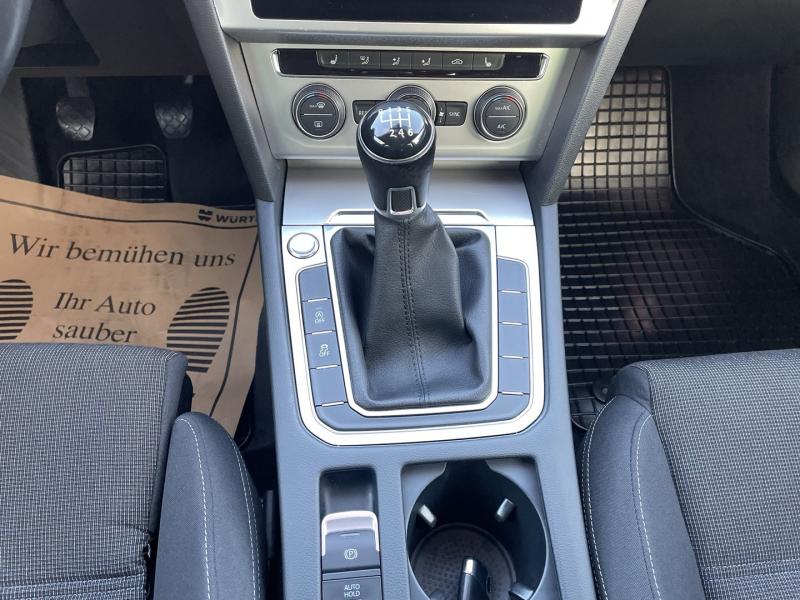 VW Passat Variant Comfortline TDI SCR 4M